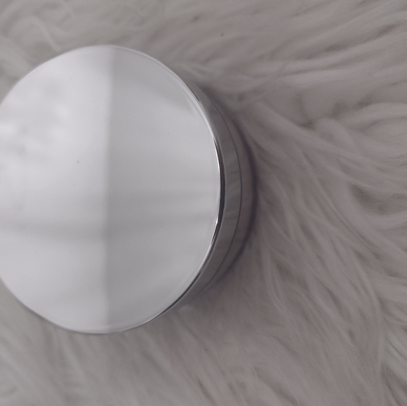 Mary Kay mineral Powder Foundation Ivory 1. - Picture 3 of 3